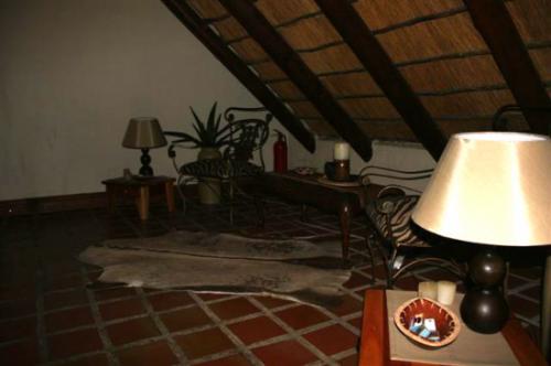  Accommodation